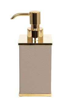 Аксессуары для ванных комнат