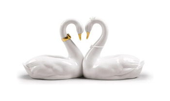 Статуэтки Любовь