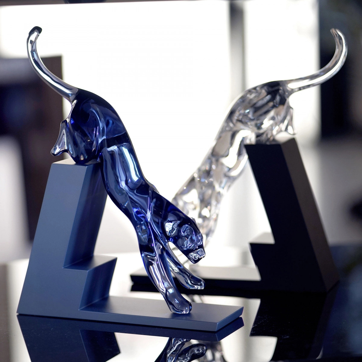 Статуэтка Panther The Leap Пантера в прыжке 37 см прозрачная, хрусталь Baccarat 2 814 004