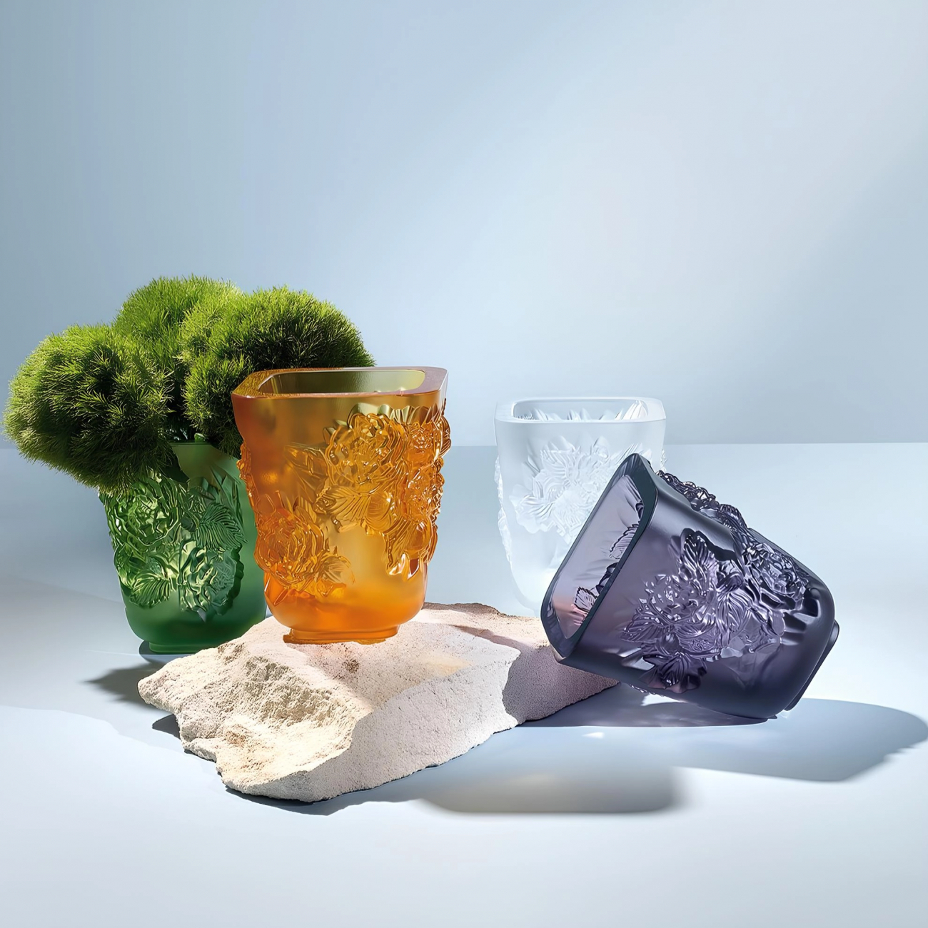 Ваза Pivoines 14 см фиолетовая, хрусталь Lalique 10708600