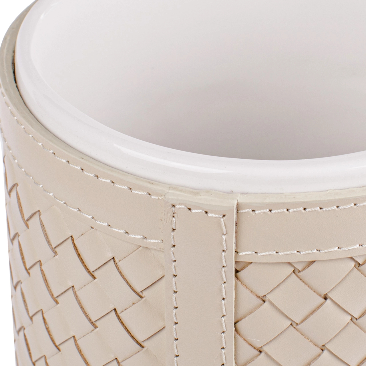 Ваза ESTER 30 см кожа слоновая кость RIVIERE V3-INTRV06