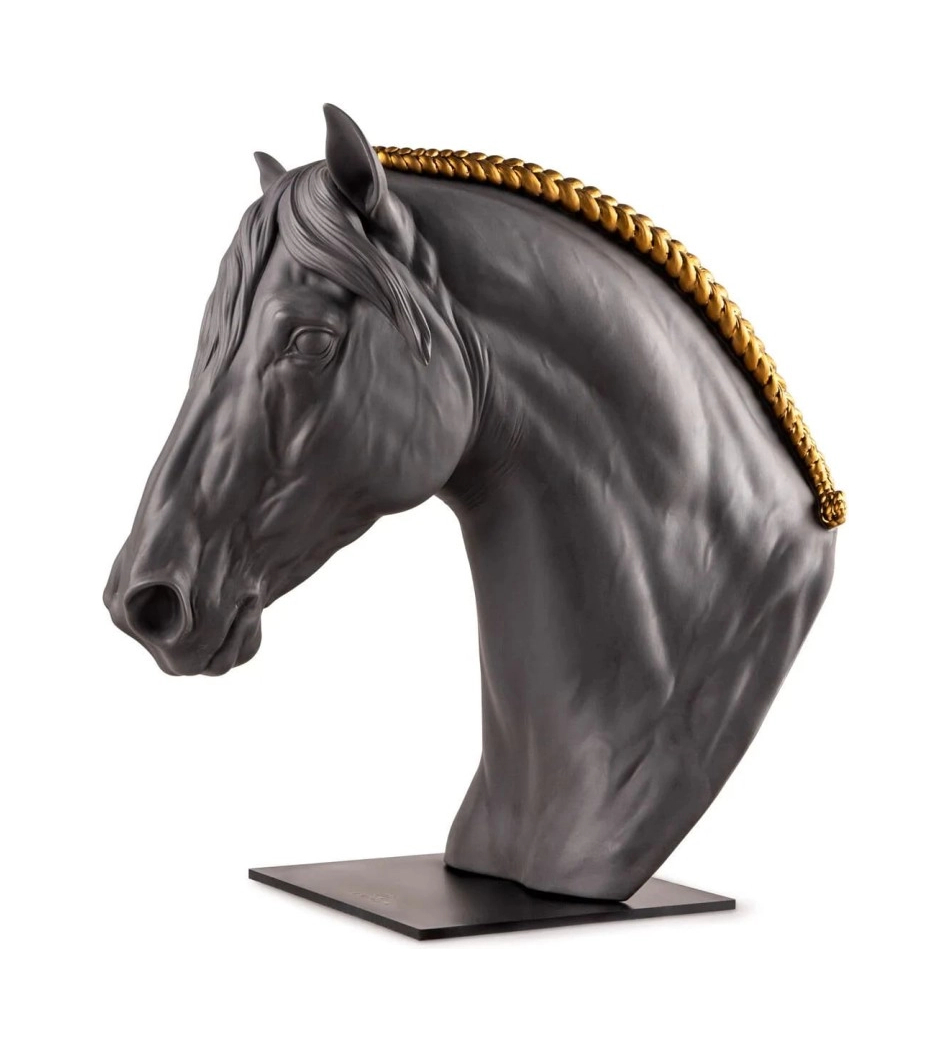 Бюст лошади "Дух величия", фарфор