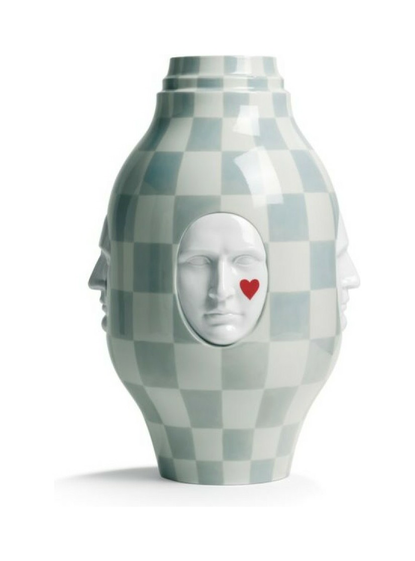Вазы Lladro