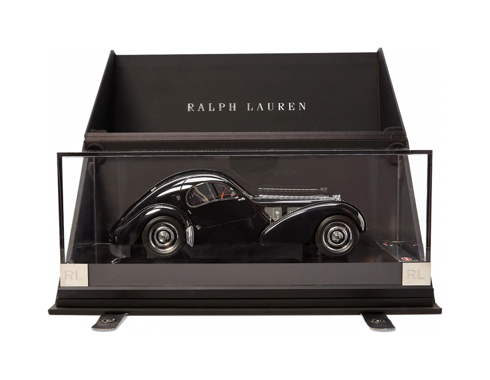 Статуэтка автомобиля Bugatti 57SC Atlantic Coupe Ralph Lauren Home 682723215001