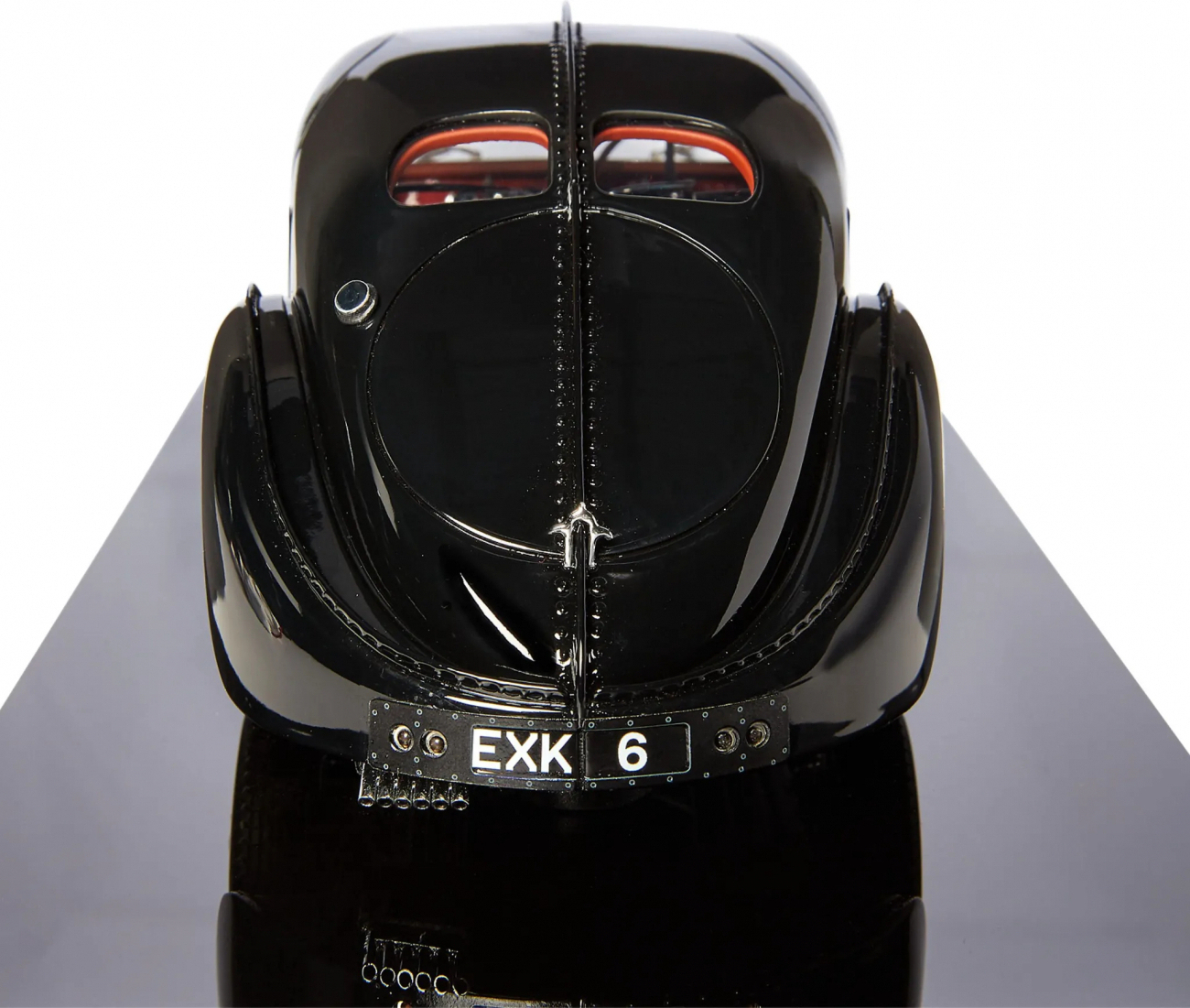 Статуэтка автомобиля Bugatti 57SC Atlantic Coupe Ralph Lauren Home 682723215001