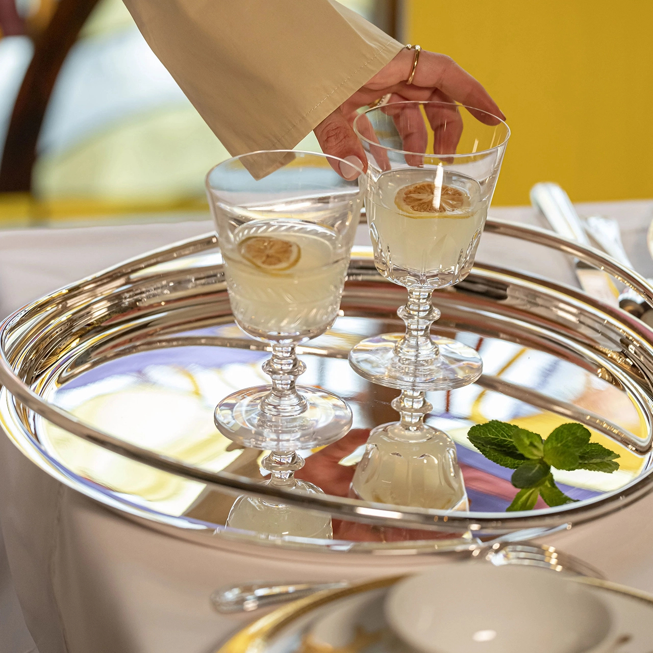 Поднос VERTIGO 39 см круглый с ручками сталь – 2