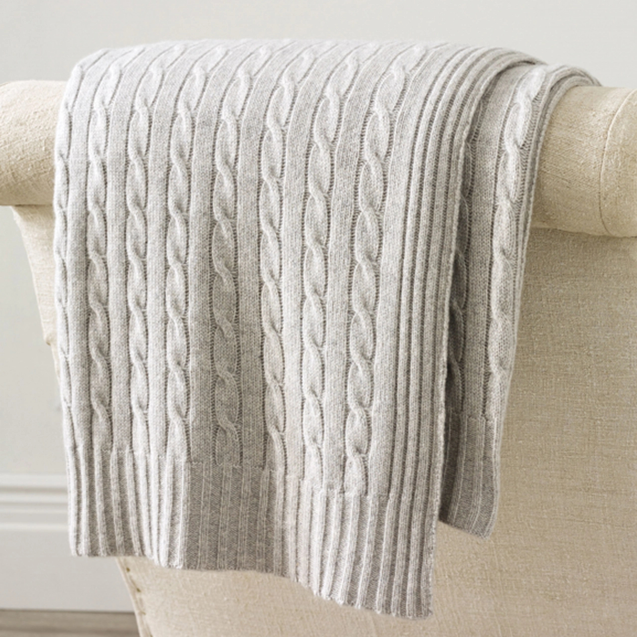 Кашемировый плед CABLE светло-серый – 2