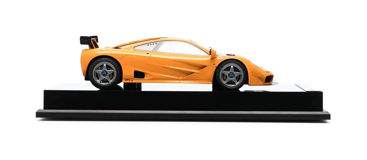 Декоративная статуэтка MCLAREN F1LM Ralph Lauren Home 682846834002