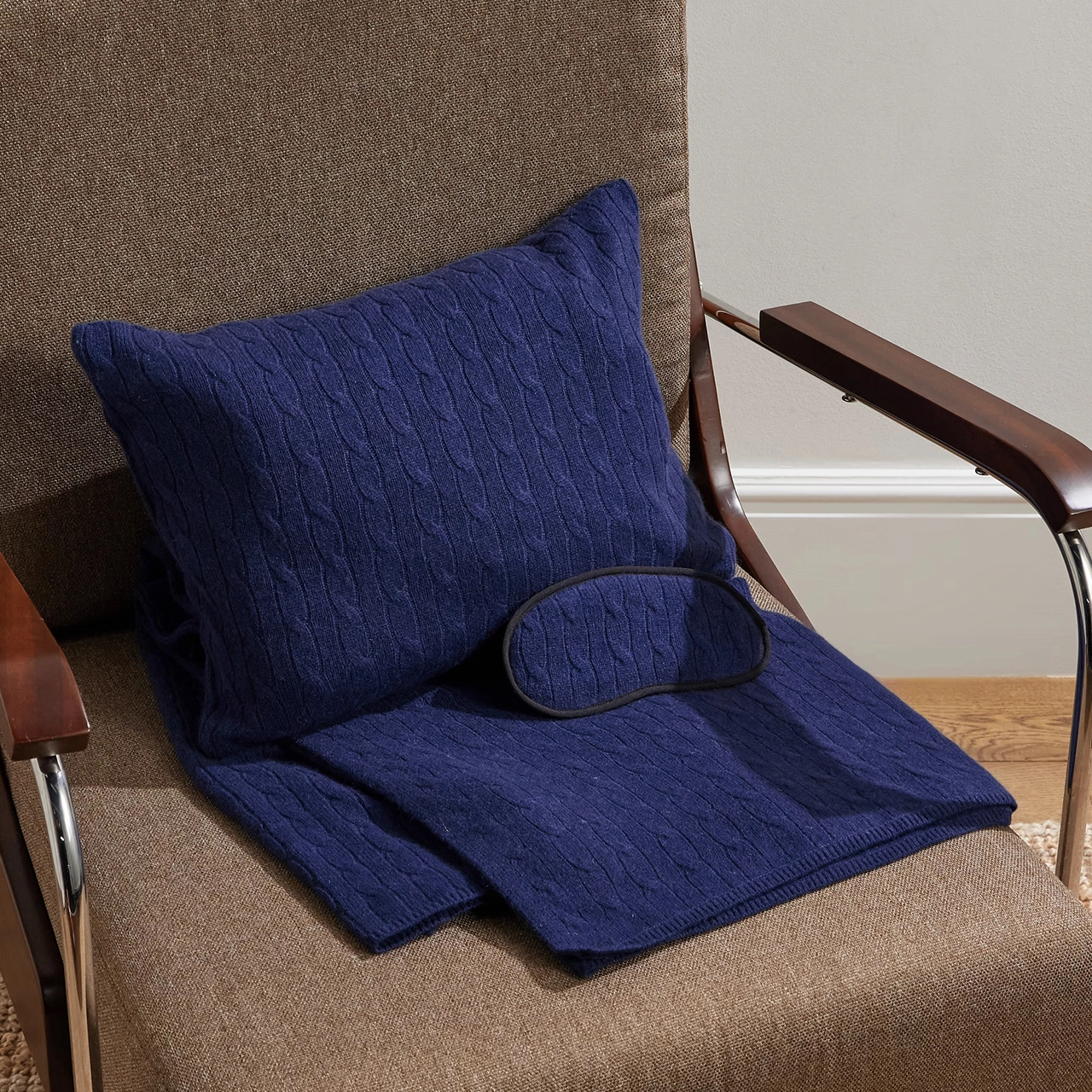 Дорожный набор CABLE плед, маска и сумка, темно-синий кашемир – 2