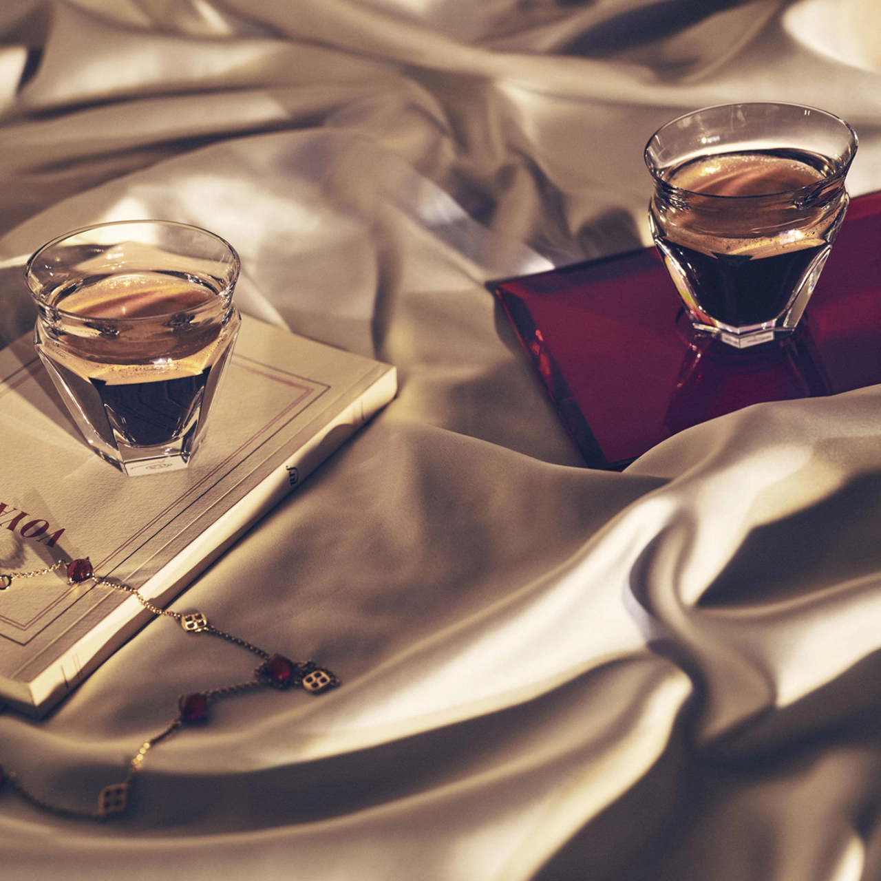 Набор для эспрессо HARCOURT TALLEYRAND кофейник и 2 стакана Baccarat 2814022