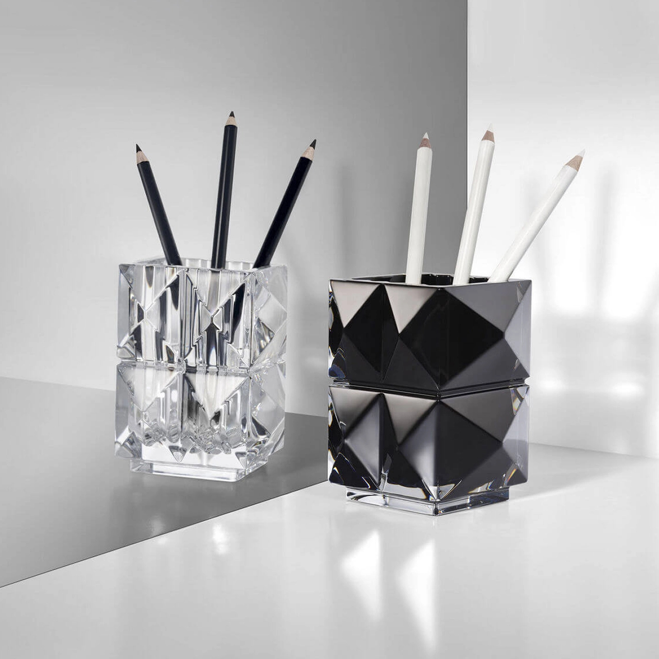 Стакан для ручек LOUXOR 10.8 см хрусталь черный Baccarat 2813721