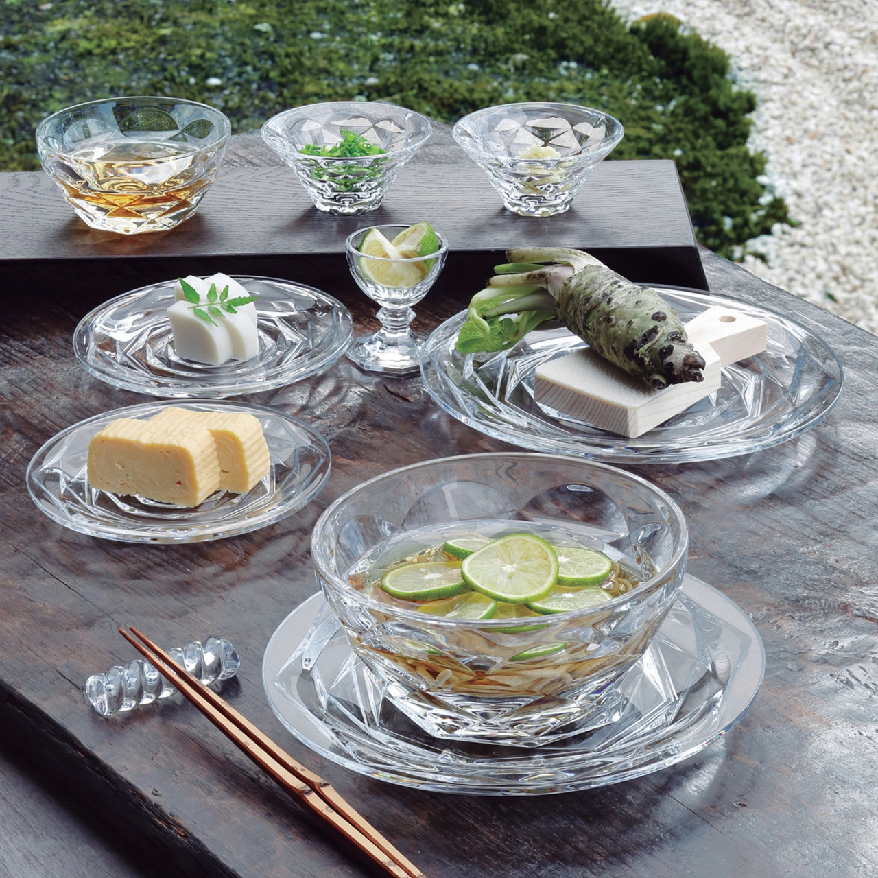 Тарелка закусочная SWING 18 см хрусталь Baccarat 2813983