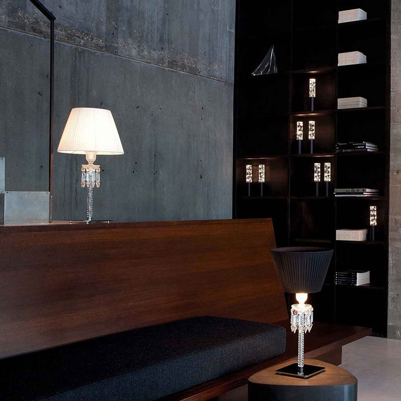 Настольная лампа TORCH 64 см хрусталь белая Baccarat 2601567