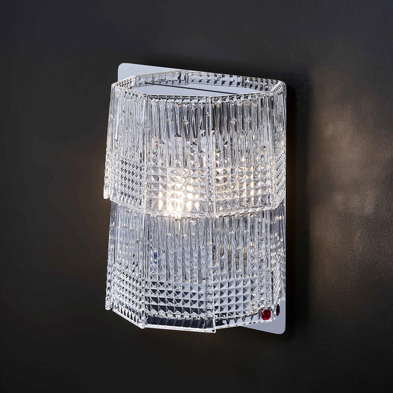 Настенный светильник TUILE DE CRISTAL PICCADILLY 31.5 см хрусталь Baccarat 2814947