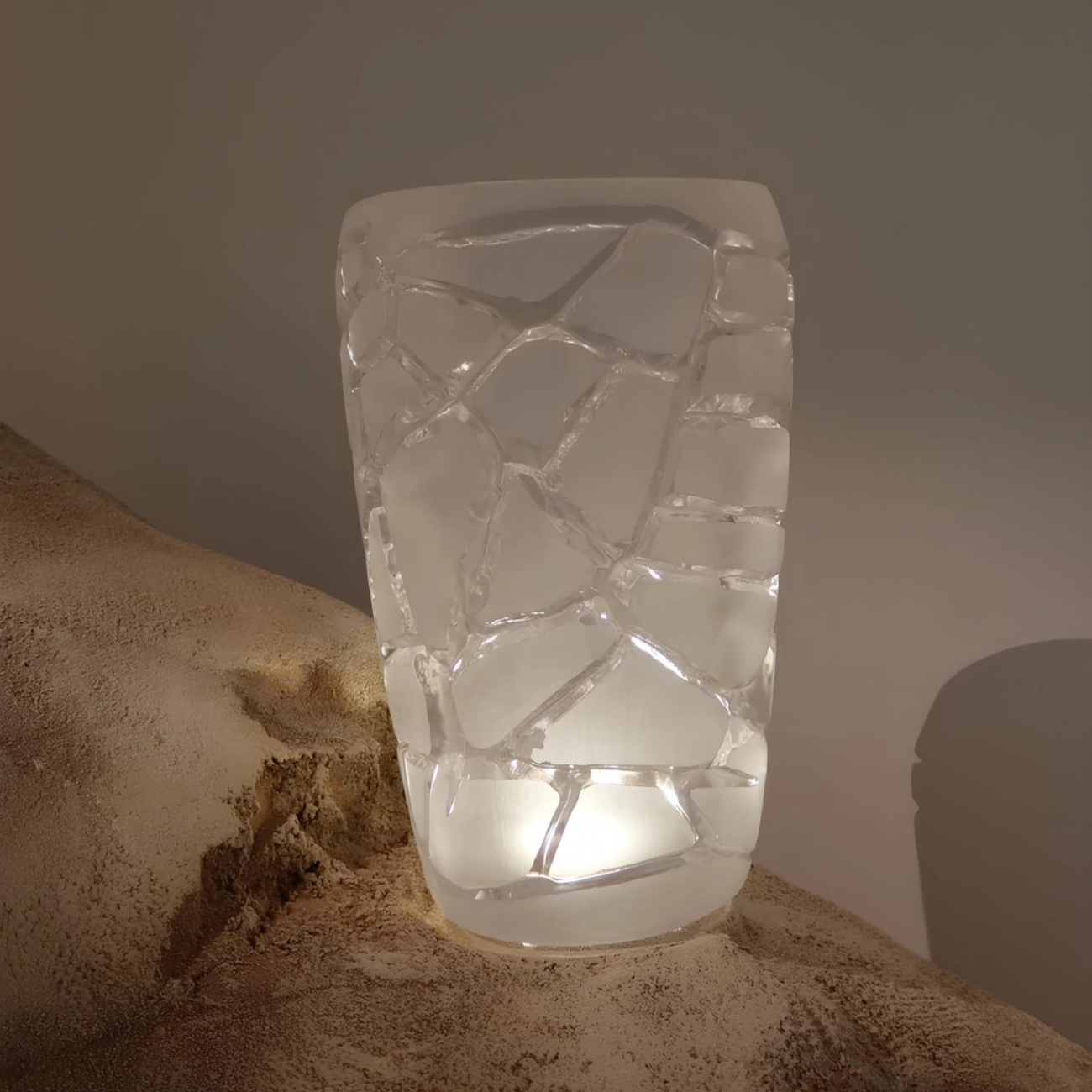 Ваза Magnitude 20 см прозрачная, хрусталь Lalique 10828700