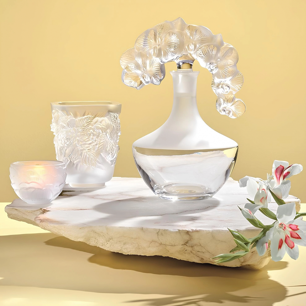 Подсвечник Pivoines 8.5 см прозрачный, хрусталь Lalique 10722800