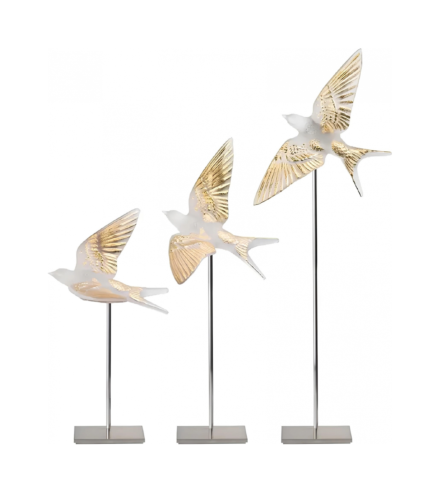 Статуэтка Hirondelles Ласточка с опущенными крыльями прозрачная с позолотой, хрусталь Lalique 10645900