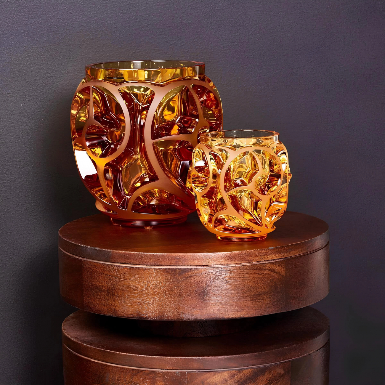 Ваза Tourbillons 21 см янтарная, хрусталь Lalique 10410700