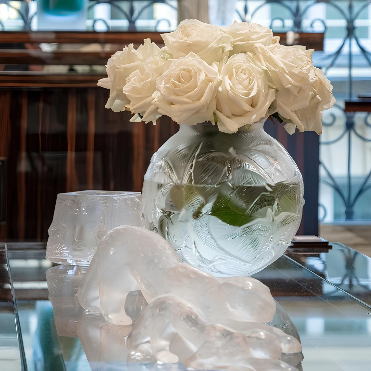 Подсвечник Masque de Femme 12х12 см прозрачный, хрусталь Lalique 10084200