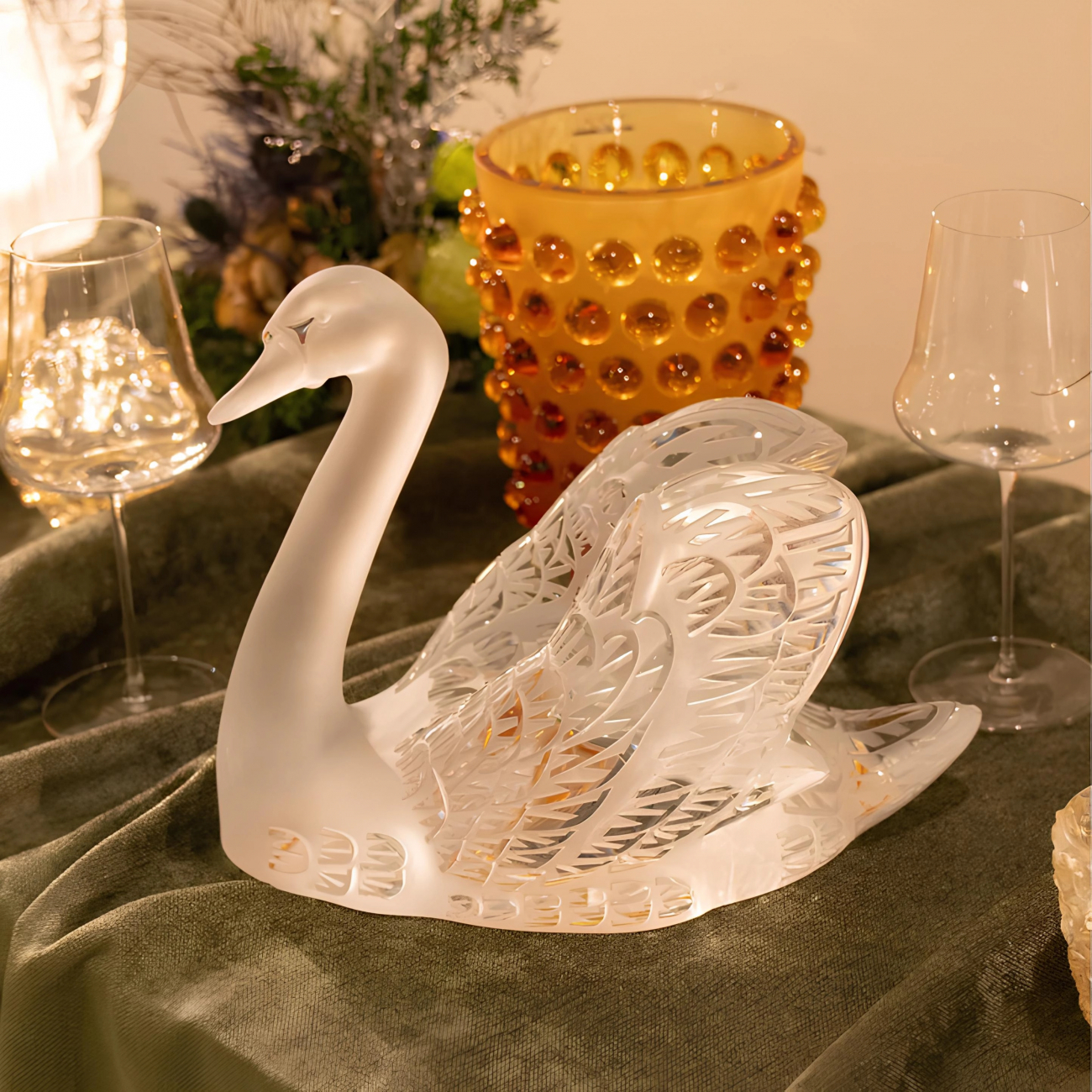 Скульптура Лебедь с поднятой головой прозрачный, хрусталь Lalique 1161600