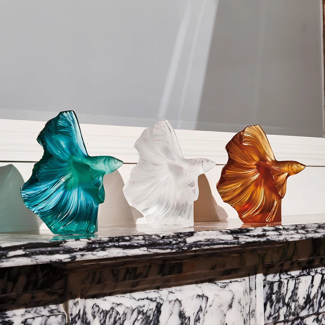 Статуэтка Fighting Fish 26 см янтарная, хрусталь Lalique 10685300