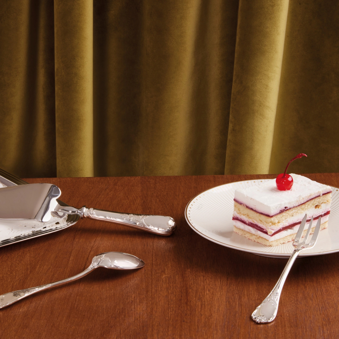 Нож десертный MARLY 19 см серебро Christofle 01438010