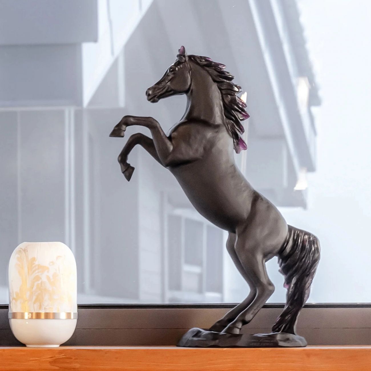 Скульптура Гарцующий конь 37 см хрусталь черный Daum 05585-1