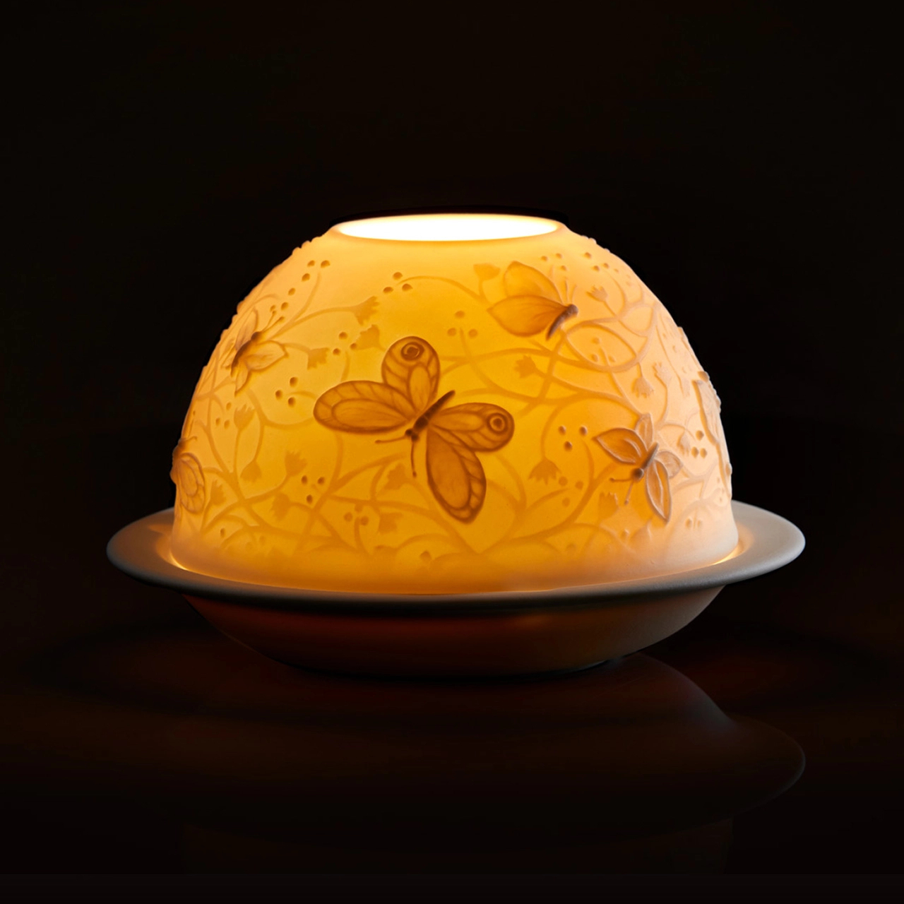 Подсвечник-литофан BUTTERFLIES IN FLIGHT с ароматической свечой 7.5 см фарфор Bernardaud 2127/5155