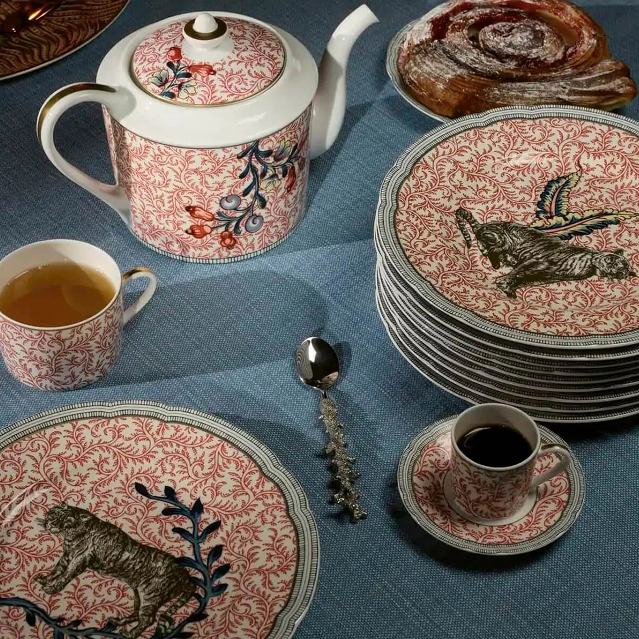 Чашка кофейная с блюдцем BRAQUENIÉ 50 мл фарфор Bernardaud 2084/20505