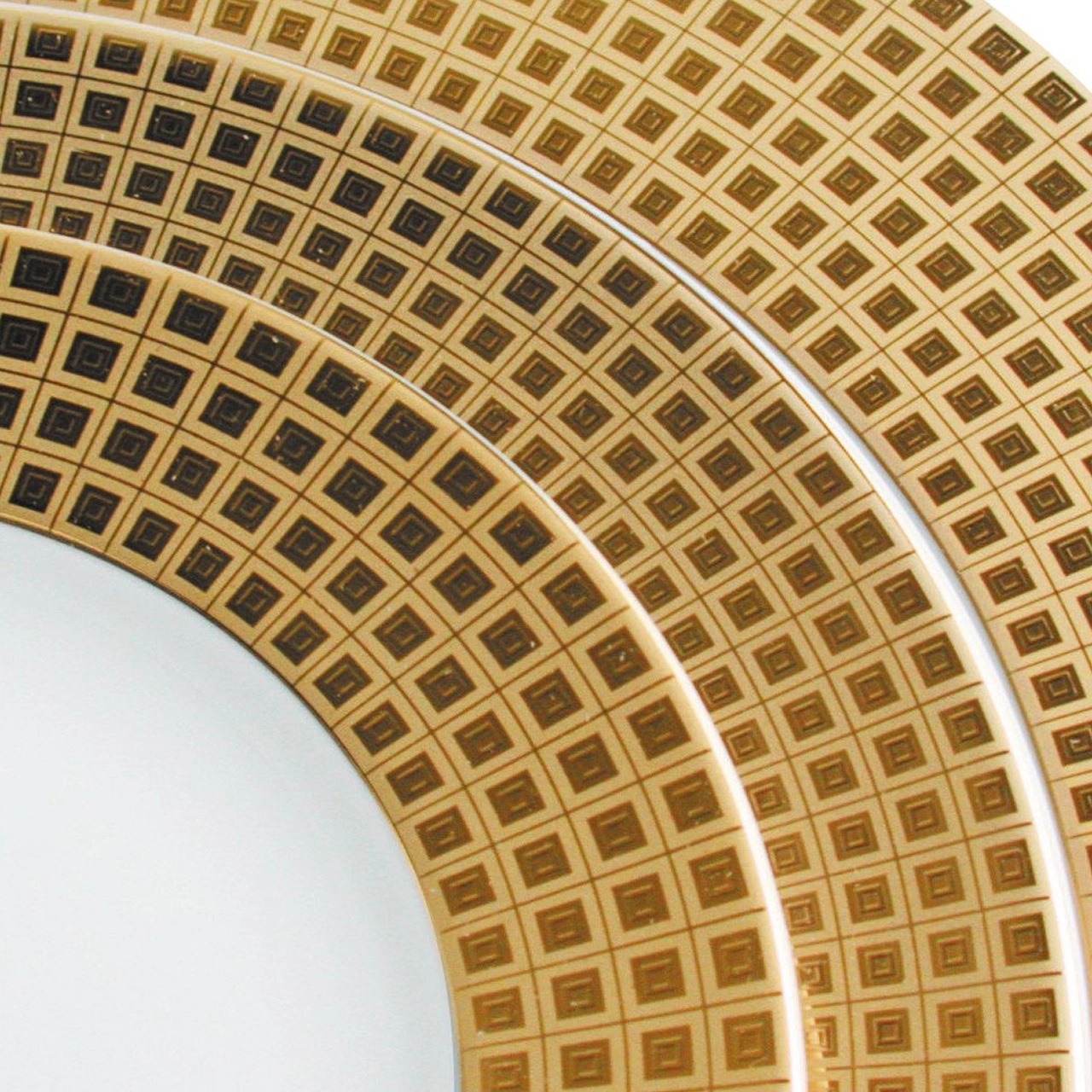 Тарелка для хлеба и масла ATHENA GOLD ACCENT 16 см фарфор золото Bernardaud 0467/5763
