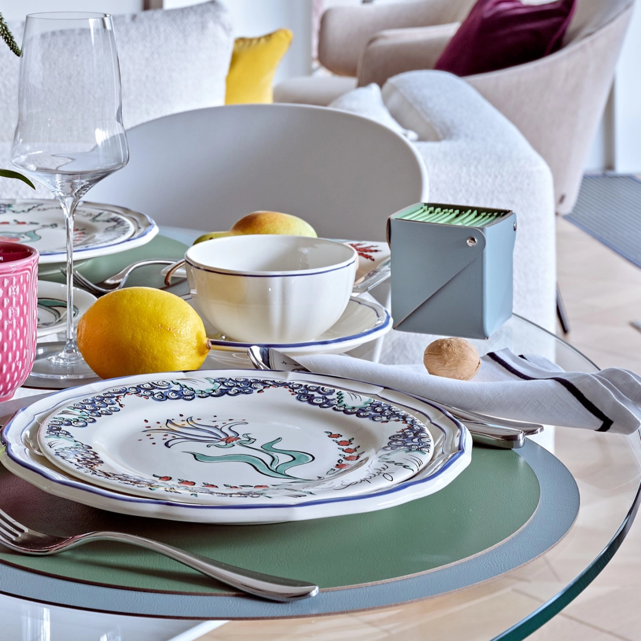 Стакан для канцелярии 8x8 небесно-голубой, кожа ADJ 0104.50.TS16