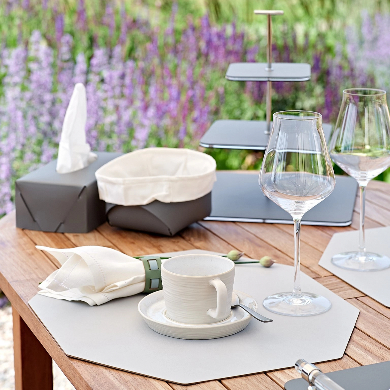 Корзина для хлеба FLORA 20х20 серая, кожа ADJ 0040.03.TS16