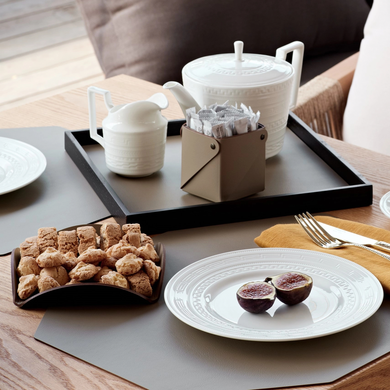 Стакан для канцелярии 8x8 капучино, кожа – 2