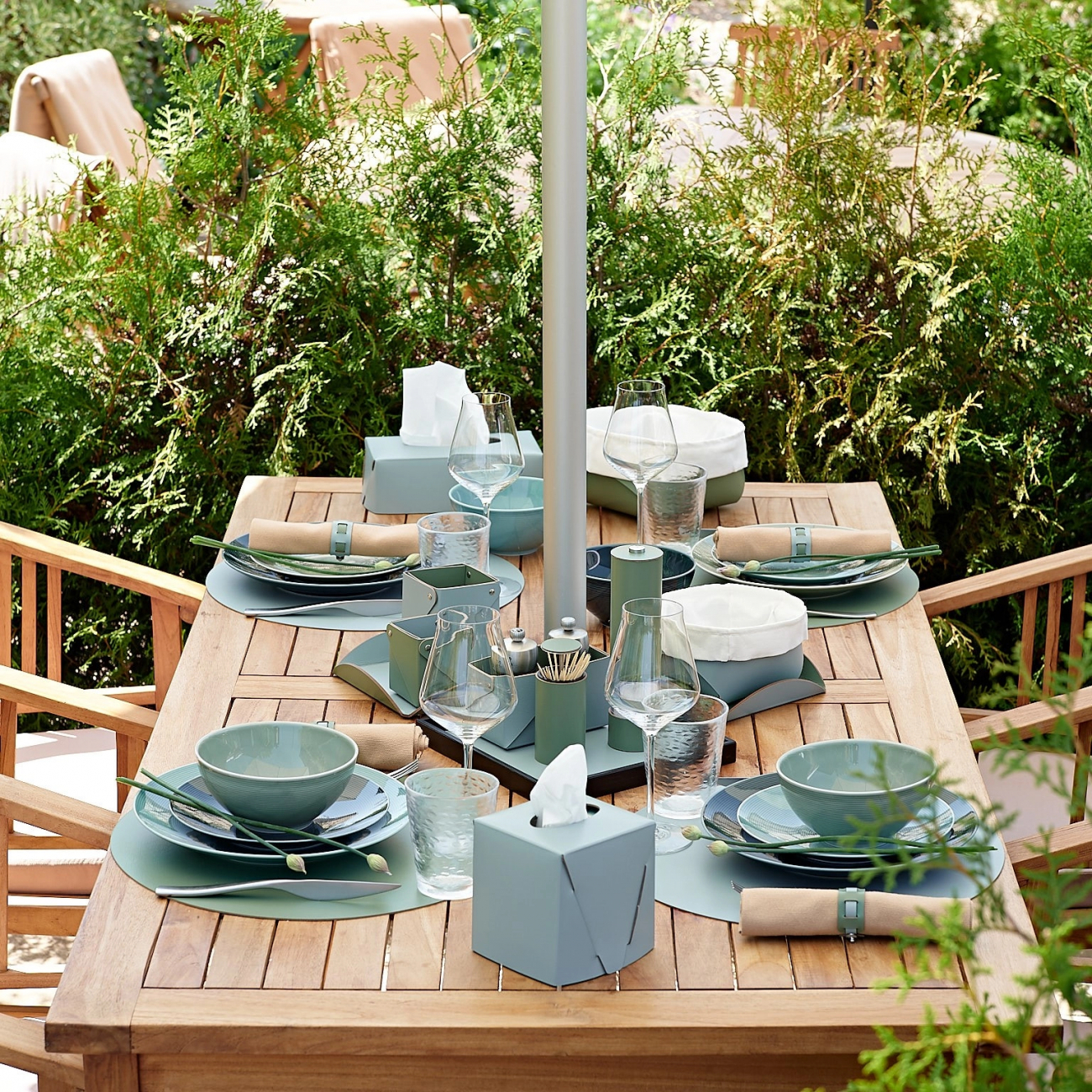 Корзина для хлеба FLORA 15х15 небесно-голубая, кожа – 2