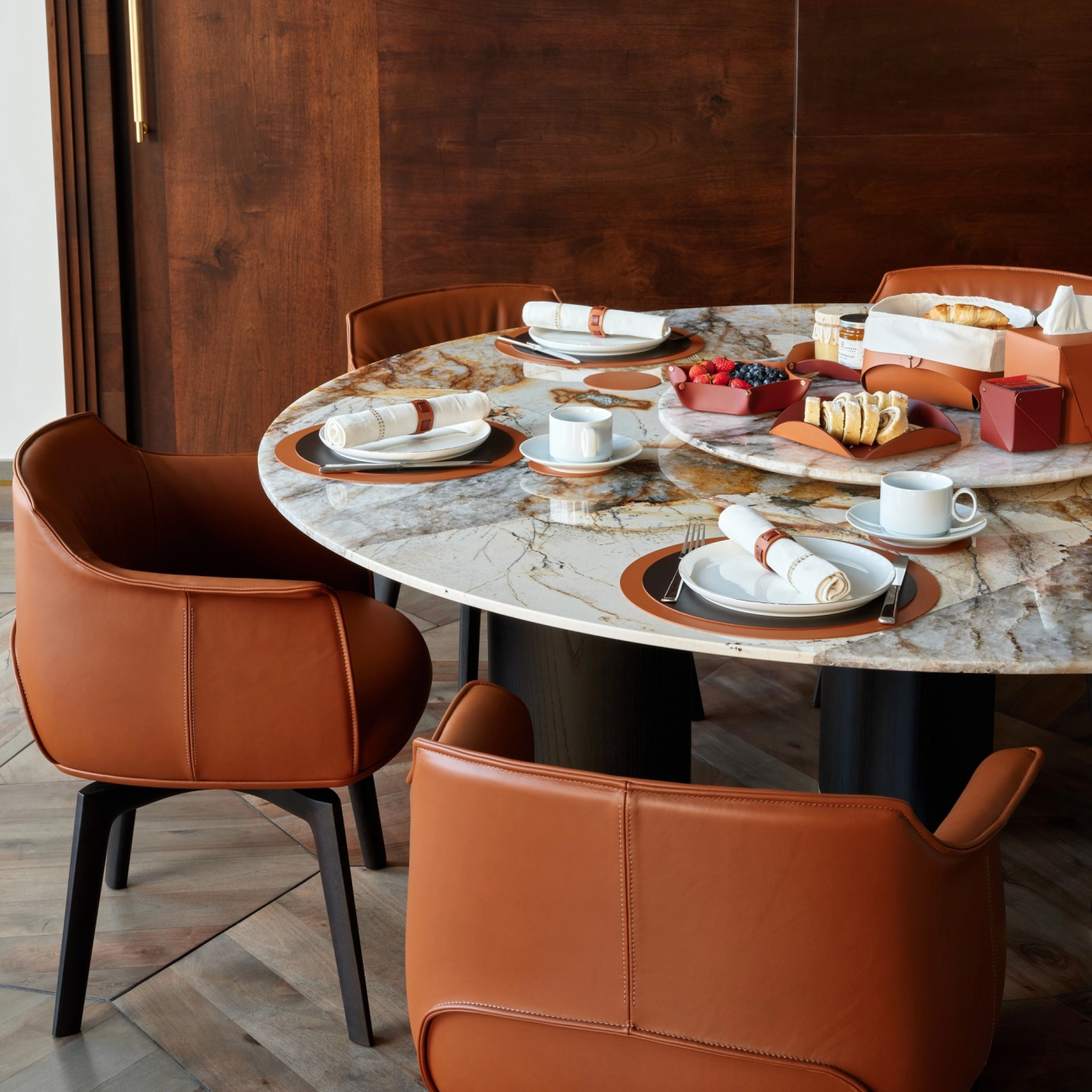 Плейсмат круглый двусторонний 35 см капучино-шоколад, кожа ADJ 0004.04/06.TS16