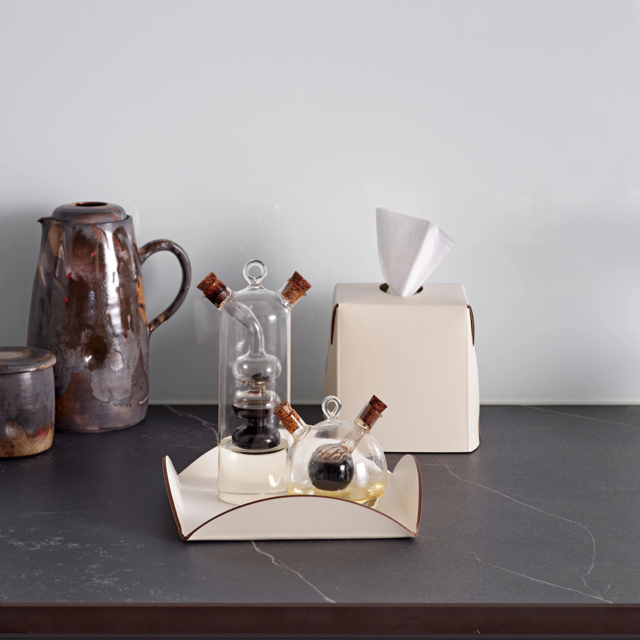 Подставка панна кота 35х35 кожа ADJ 0019.16.TS30