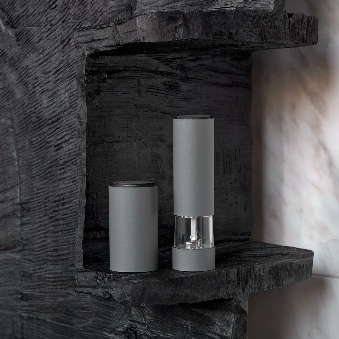 Электрическая мельница для специй 17 см серая, кожа – 2