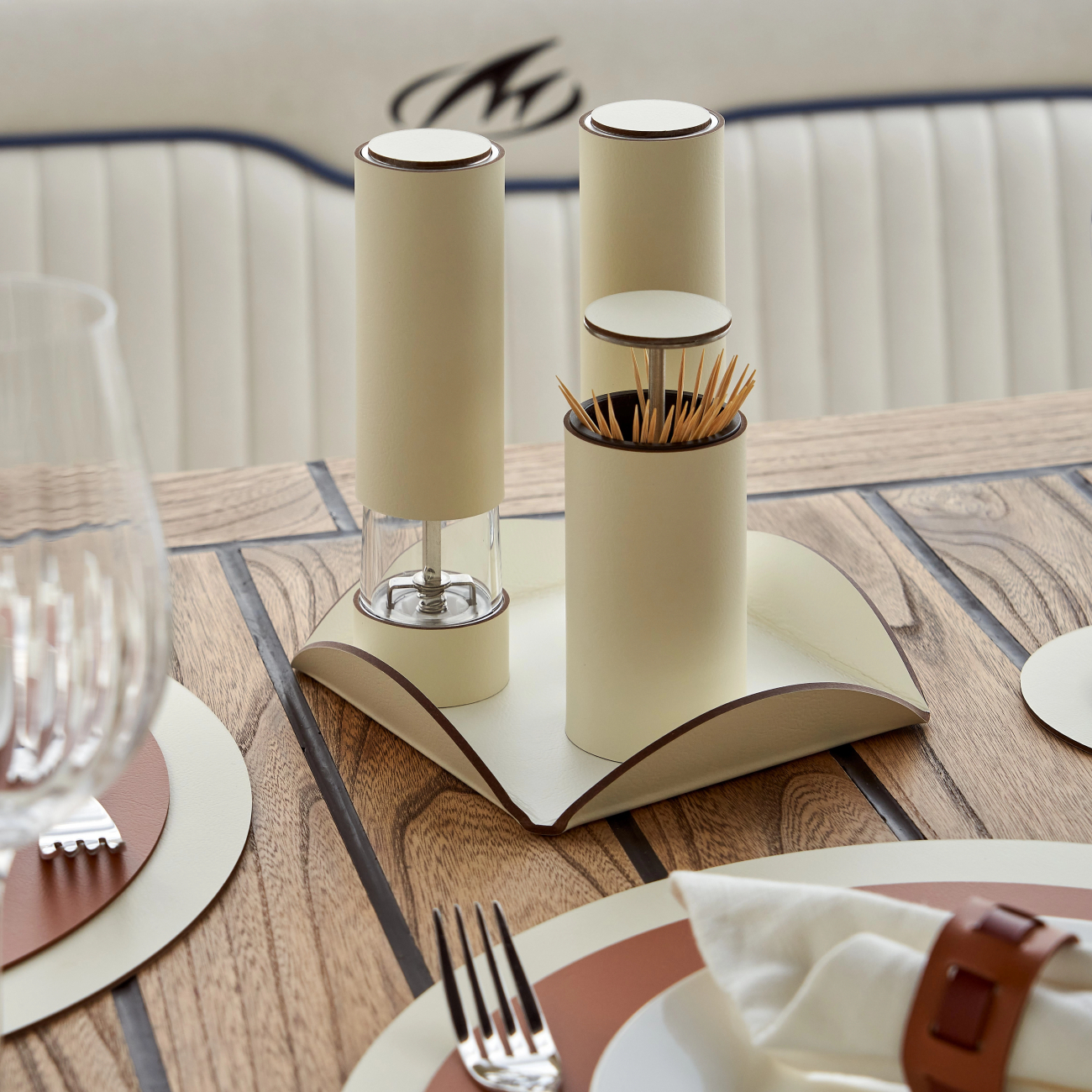 Электрическая мельница для специй 17 см панна кота, кожа ADJ 0090.16