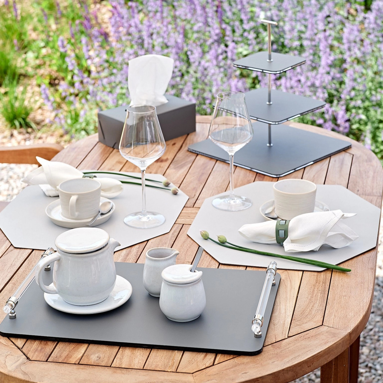 Плейсмат восьмиугольный двусторонний 44.5х38 см устричный-пепельная роза, кожа ADJ 0006.02/07.TS16