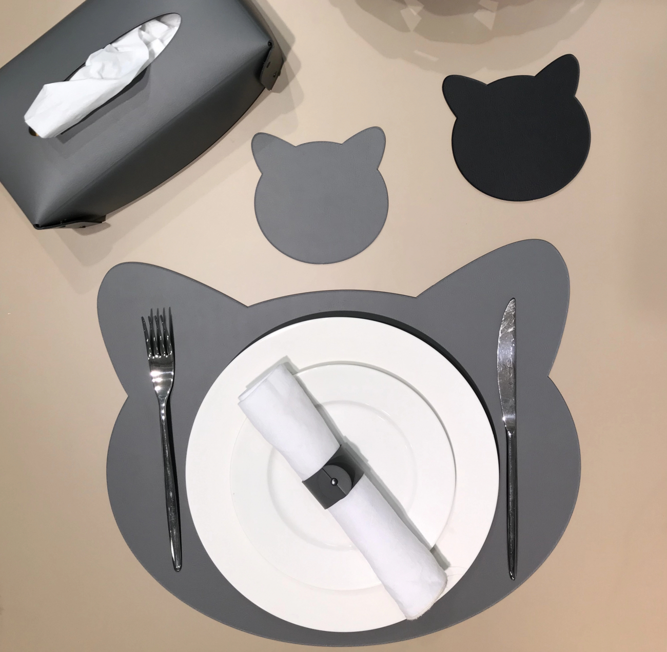 Плейсмат детский CAT двусторонний 42х35 см чёрный-серый, кожа – 2