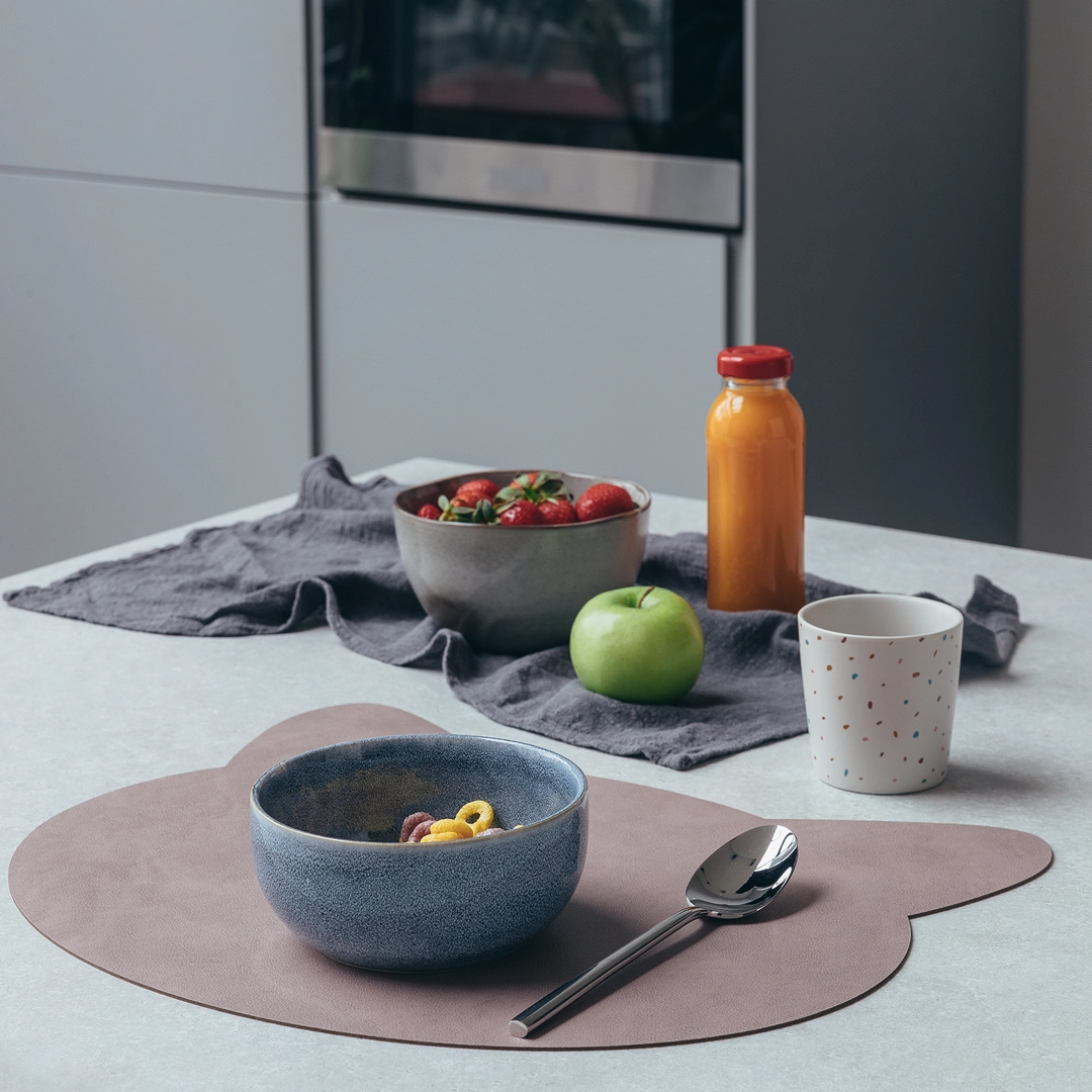 Плейсмат детский CAT двусторонний 42х35 см устричный-пепельная роза, кожа – 2