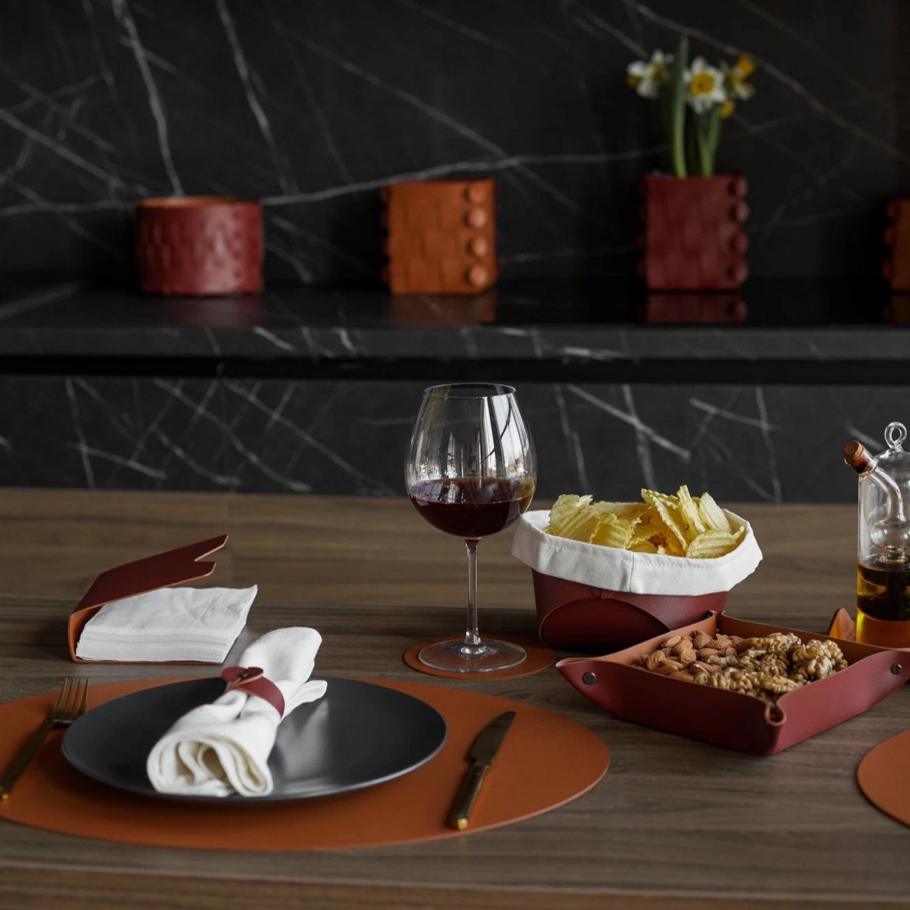 Салфетница WIND 13x13 бордо, кожа – 2