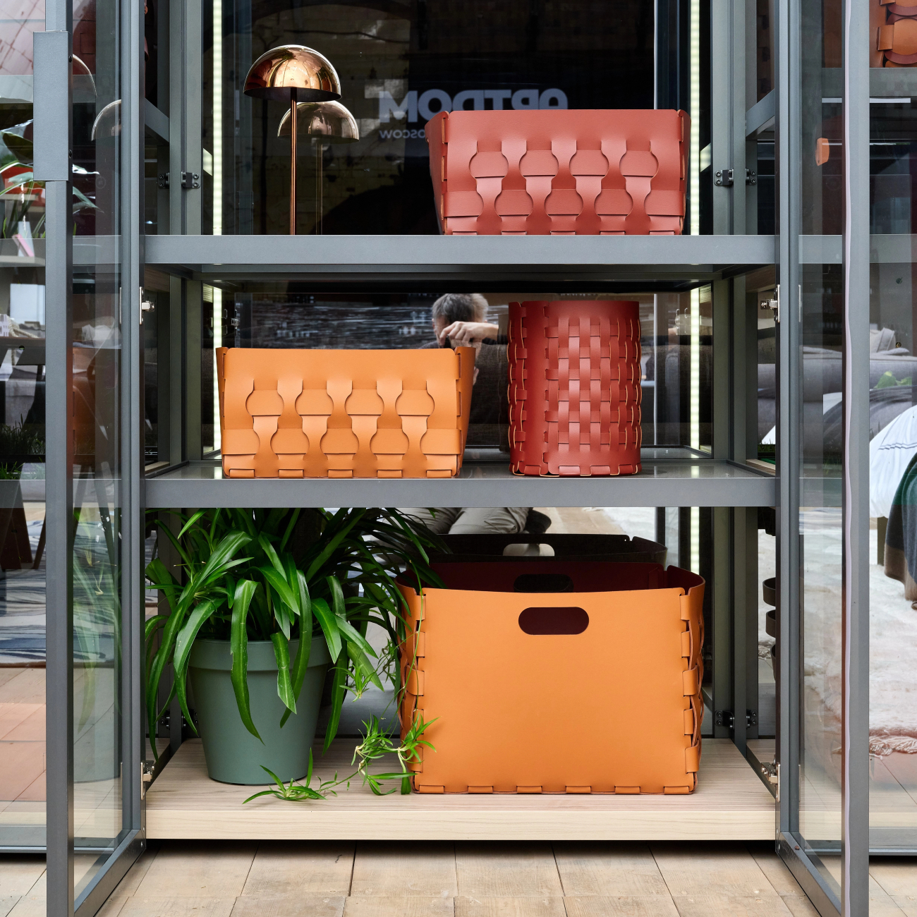 Корзина BOTTEGA круглая 20 см бордо, кожа ADJ 1525.30.TS16