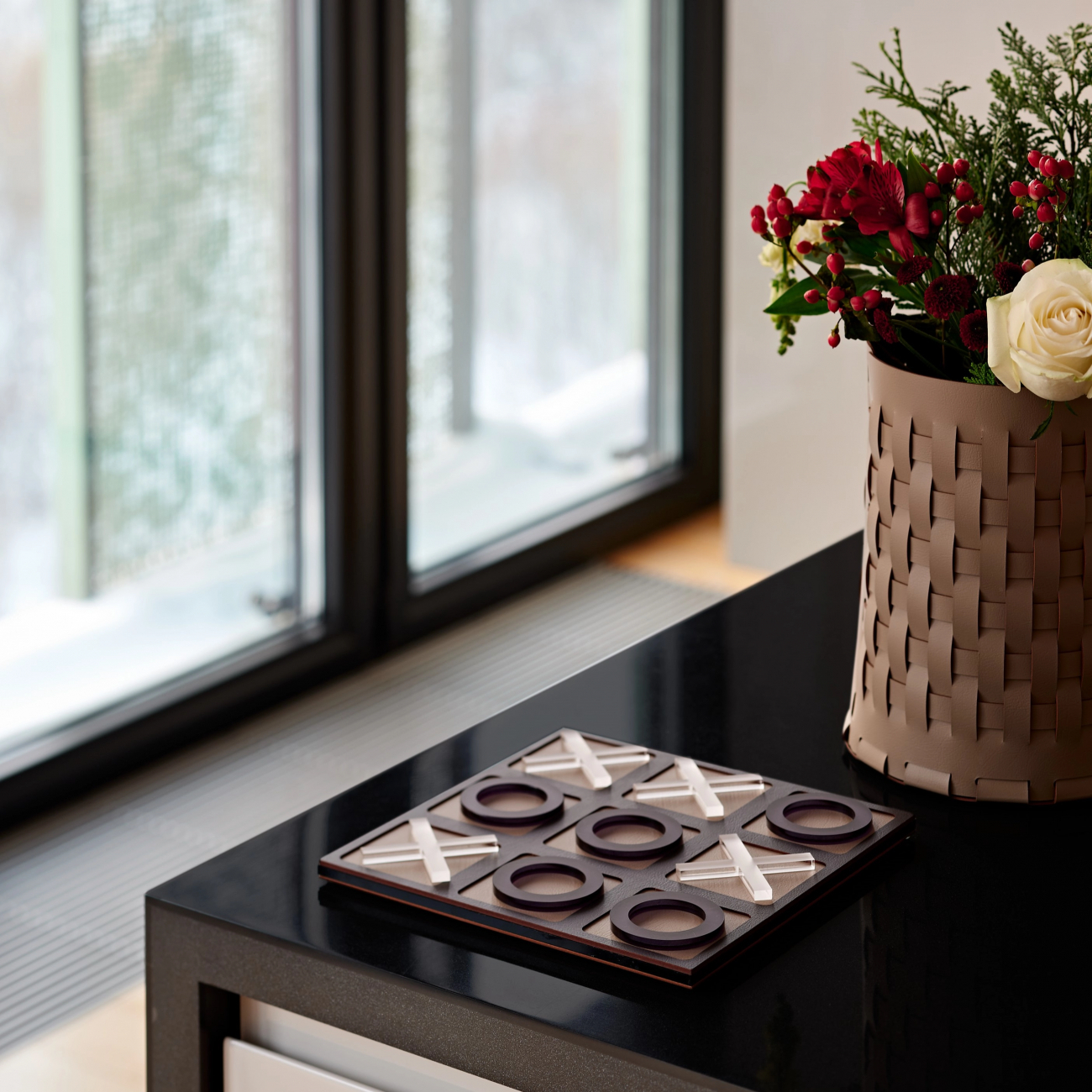 Крестики-нолики 24x24 шоколад, акрил, кожа – 2