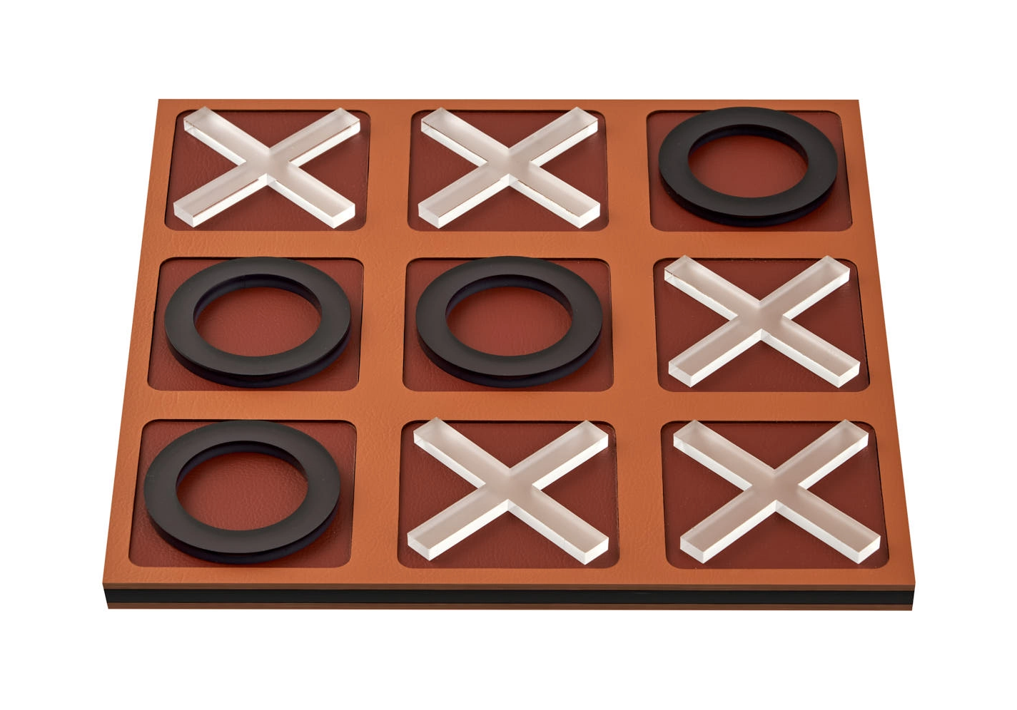 Крестики-нолики 24x24 коньяк, акрил, кожа