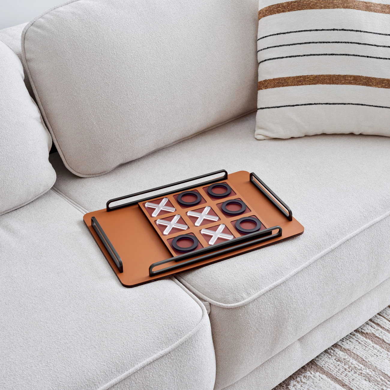 Крестики-нолики 24x24 коньяк, акрил, кожа – 2