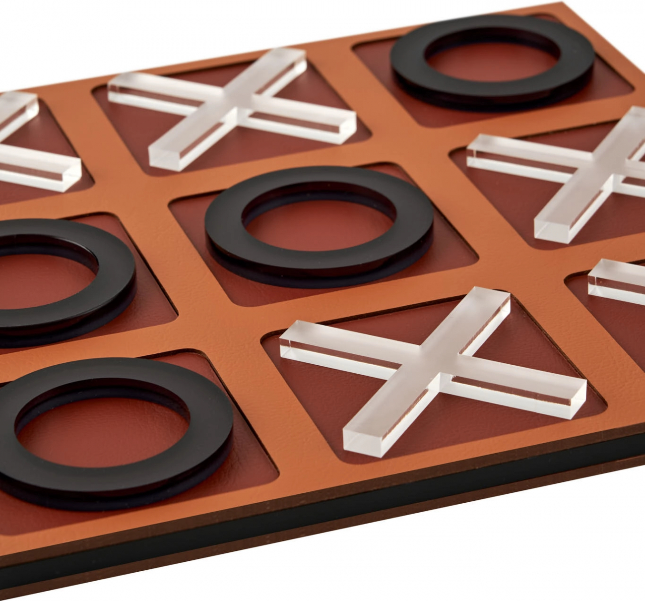 Крестики-нолики 24x24 коньяк, акрил, кожа ADJ 8001.09