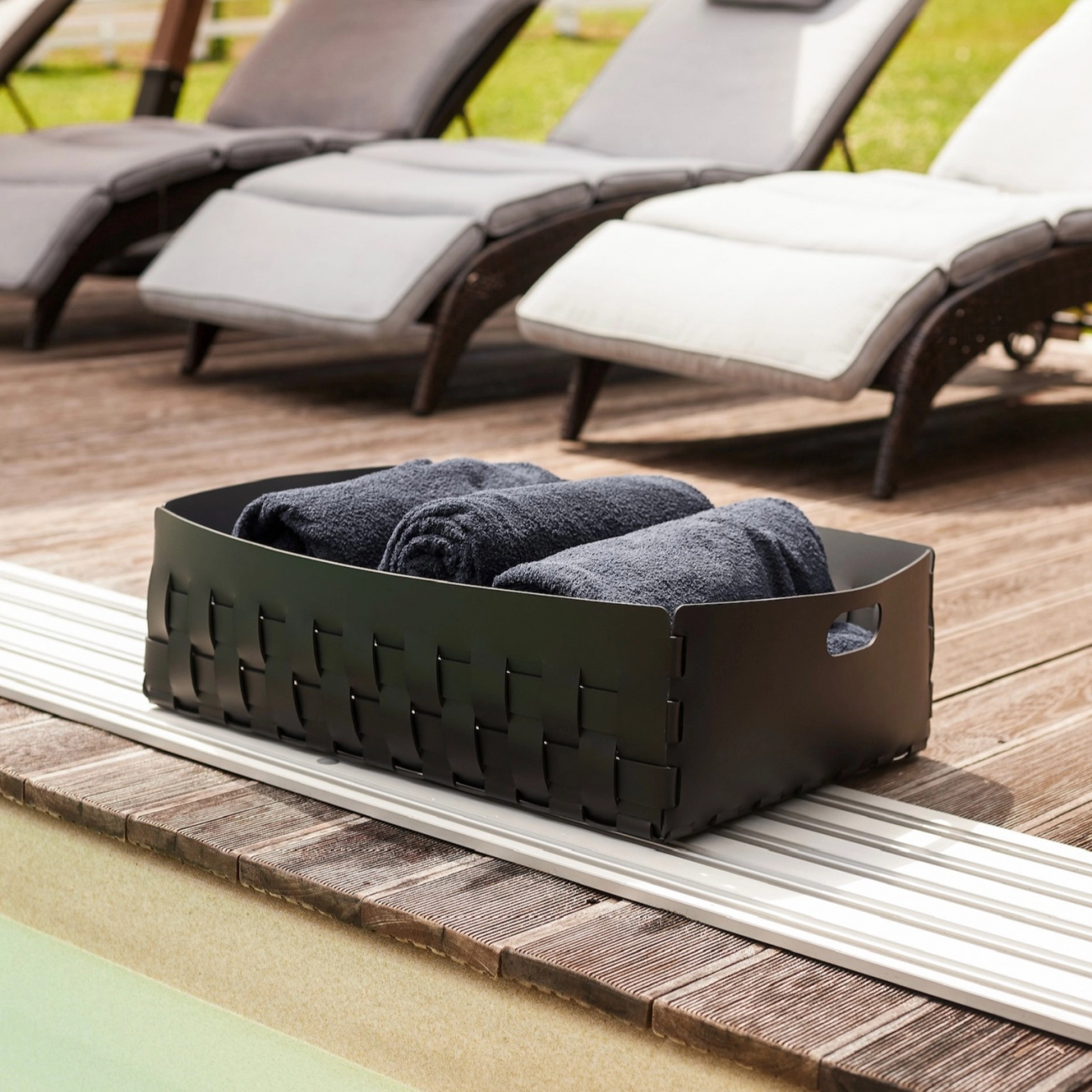 Корзина BOTTEGA 60х50 чёрная, кожа ADJ 1049.01.TS30