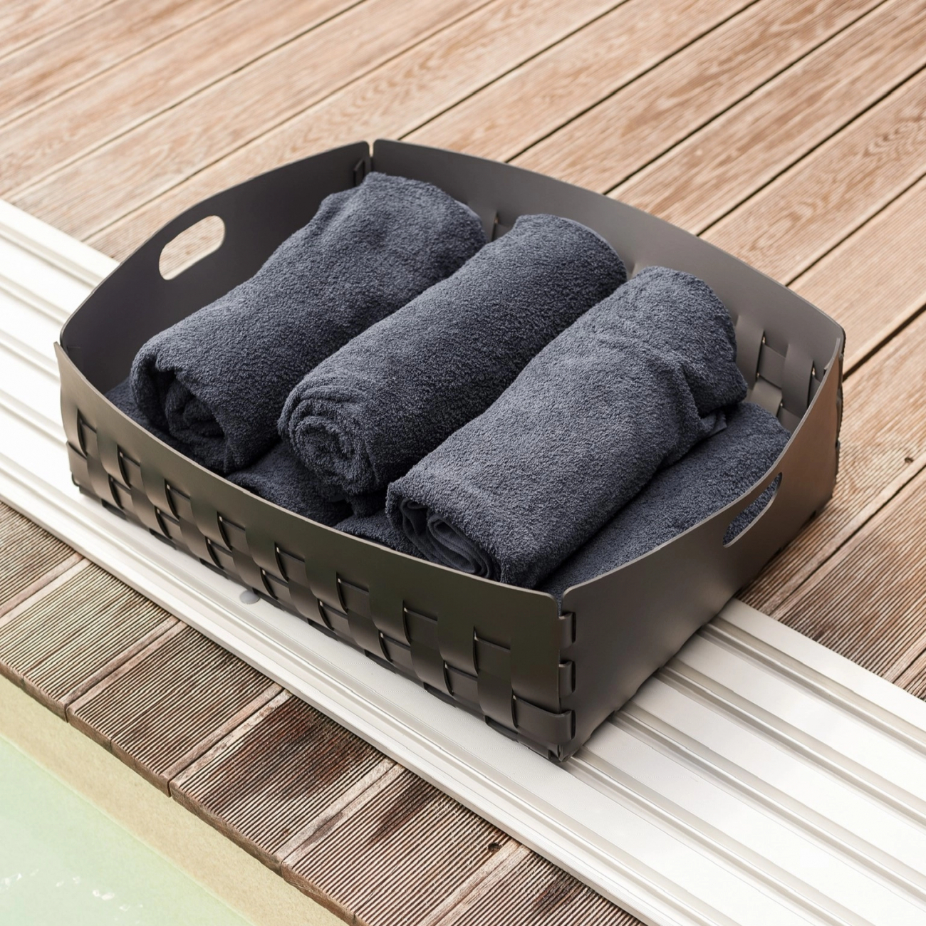 Корзина BOTTEGA 60х50 чёрная, кожа ADJ 1049.01.TS30