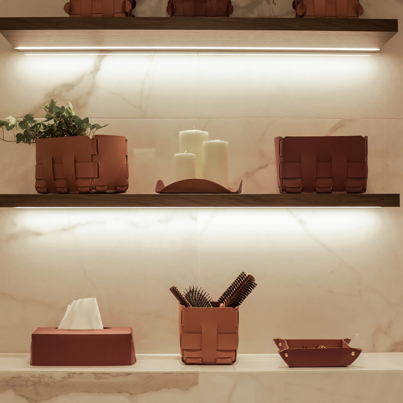 Корзиночка Mini BOTTEGA 19х19 бордо, кожа – 2